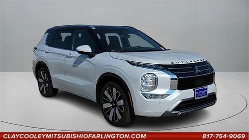 2025 Mitsubishi Outlander SEL