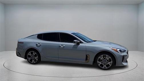 2021 Kia Stinger GT-Line