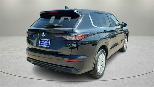 2025 Mitsubishi Outlander ES