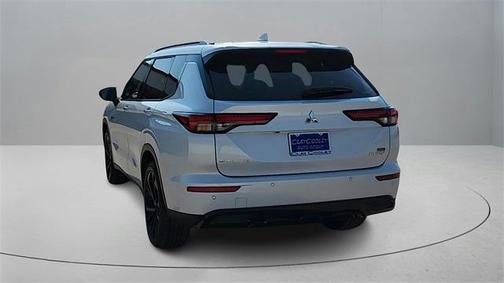 2025 Mitsubishi Outlander PHEV 