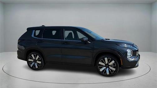 2025 Mitsubishi Outlander 