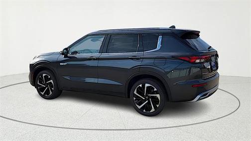 2025 Mitsubishi Outlander PHEV 