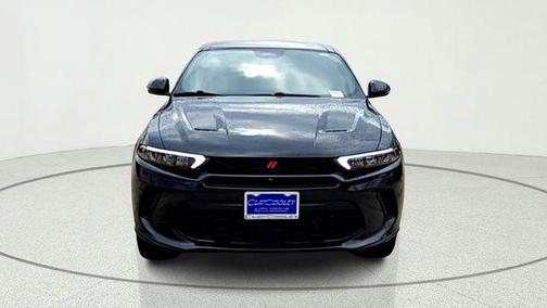 8 BALL 2023 Dodge Hornet GT Plus