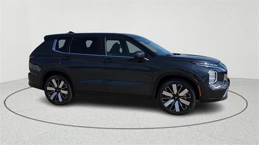 2025 Mitsubishi Outlander