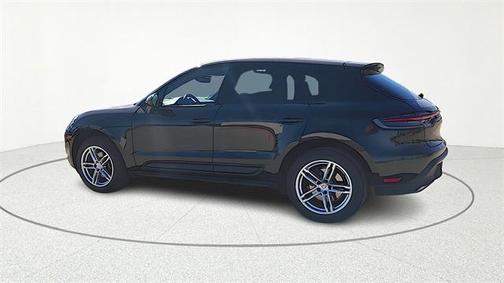 2024 Porsche Macan 