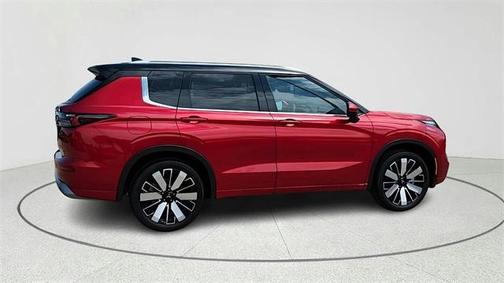 2025 Mitsubishi Outlander SEL