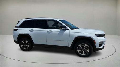 2023 Jeep Grand Cherokee 4xe Base