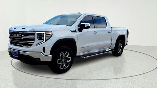 White Frost Tri-Coat 2024 GMC Sierra 1500 SLT