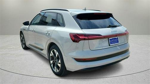 2021 Audi e-tron Premium