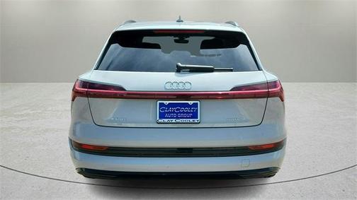 2021 Audi e-tron Premium
