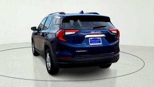 Marine Metallic 2022 GMC Terrain SLE