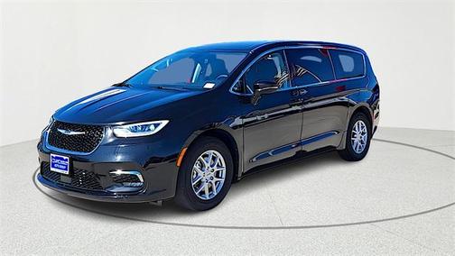 2024 Chrysler Pacifica Touring-L