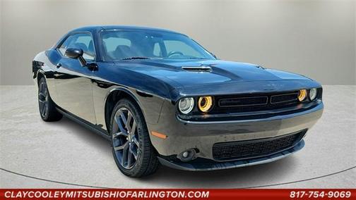 2022 Dodge Challenger SXT