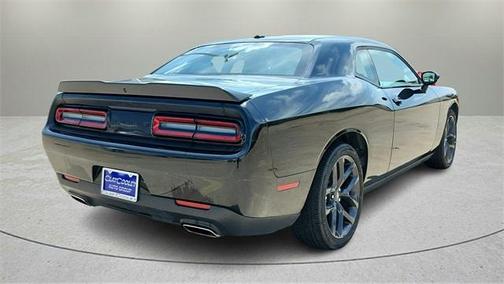 2022 Dodge Challenger SXT