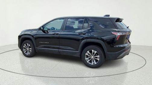 Mosaic Black Metallic 2026 Chevrolet Equinox LT