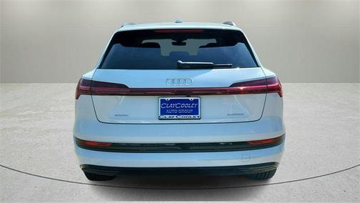 2021 Audi e-tron Premium