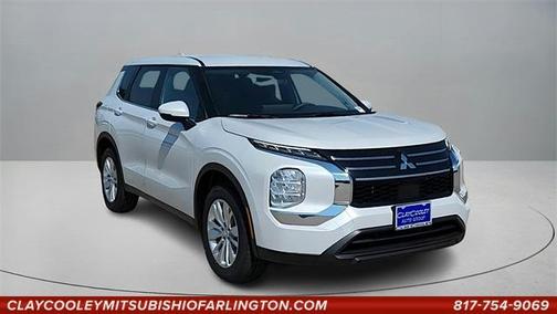2025 Mitsubishi Outlander ES