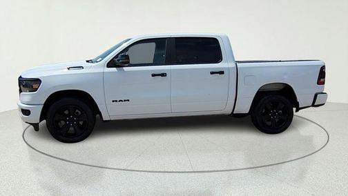 Bright White Clearcoat 2024 RAM 1500 Big Horn/Lone Star
