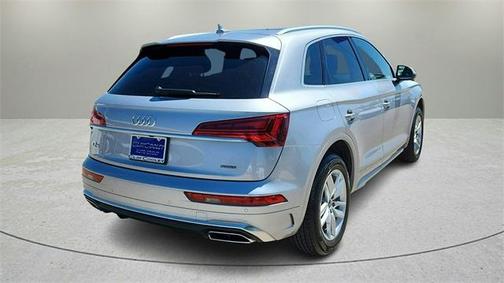 2022 Audi Q5 45 S line quattro Premium