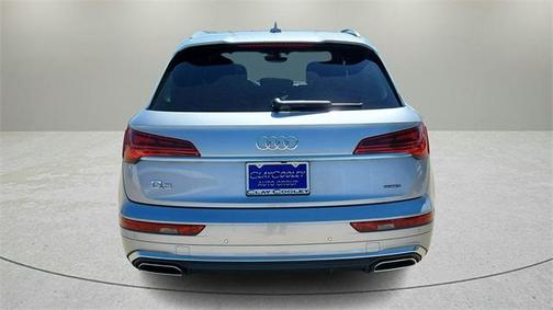 2022 Audi Q5 45 S line quattro Premium