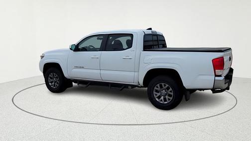 2016 Toyota Tacoma SR