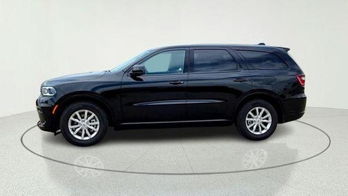 DB Black Crystal Clearcoat 2026 Dodge Durango GT