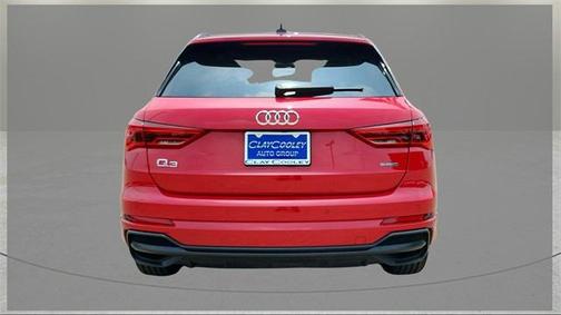 2022 Audi Q3 45 S line Premium