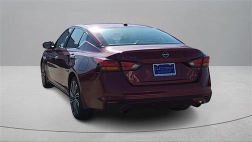 2024 Nissan Altima 2.5 SL