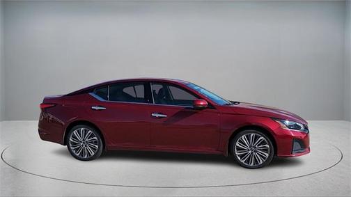 2024 Nissan Altima 2.5 SL