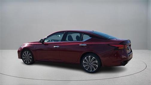 2024 Nissan Altima 2.5 SL