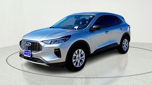 Silver Metallic 2023 Ford Escape Active
