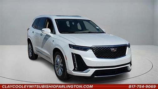 2022 Cadillac XT6 Premium Luxury FWD