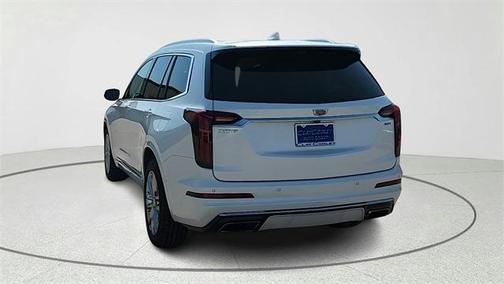 2022 Cadillac XT6 Premium Luxury FWD
