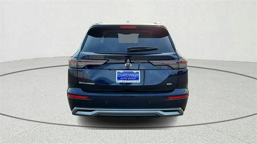 2025 Mitsubishi Outlander SEL