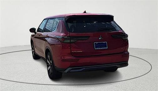 2025 Mitsubishi Outlander 
