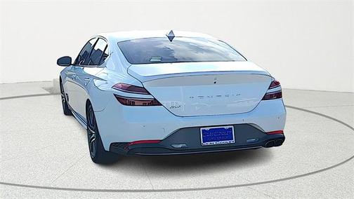 2022 Genesis G70 2.0T