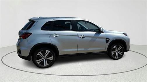 2025 Mitsubishi Outlander Sport 2.0 ES