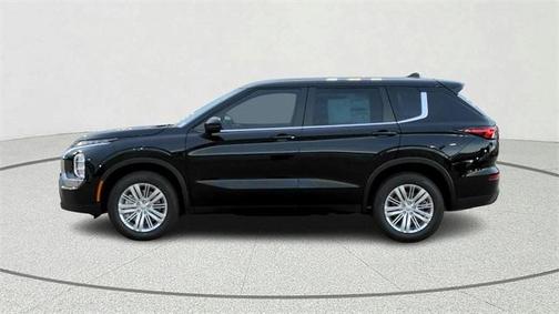 2023 Mitsubishi Outlander ES