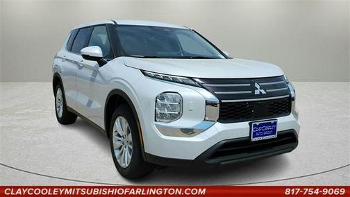 2025 Mitsubishi Outlander ES