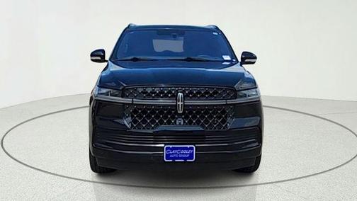 Black Metallic 2025 Lincoln Navigator L Reserve