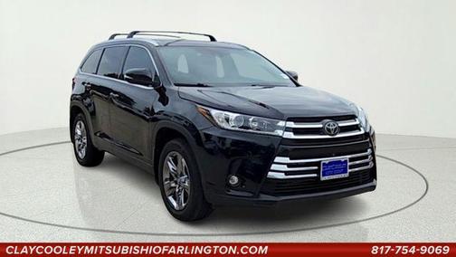 Midnight Black Metallic 2019 Toyota Highlander Limited Platinum