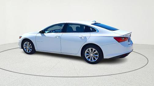 Summit White 2024 Chevrolet Malibu LT