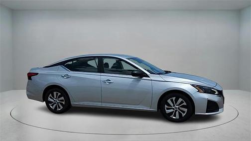 2024 Nissan Altima 2.5 S
