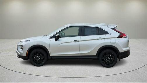 2025 Mitsubishi Eclipse Cross LE