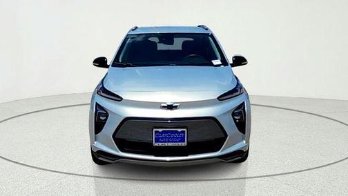 Silver Flare Metallic 2022 Chevrolet Bolt EUV LT