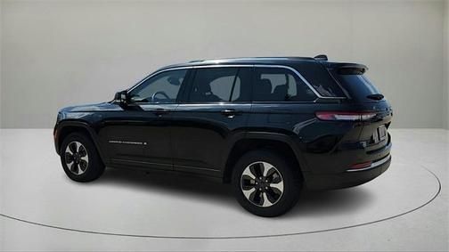 2023 Jeep Grand Cherokee 4xe Base