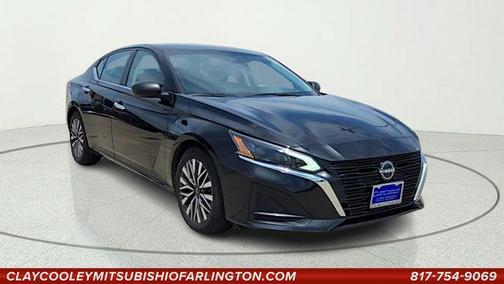 Black 2024 Nissan Altima 2.5 SV