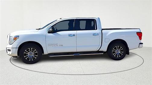 2020 Nissan Titan SV
