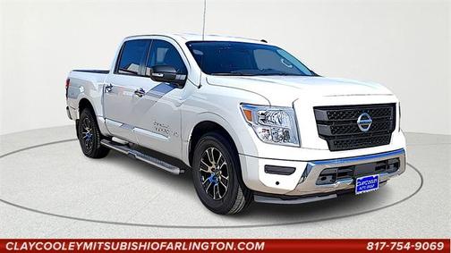 2020 Nissan Titan SV
