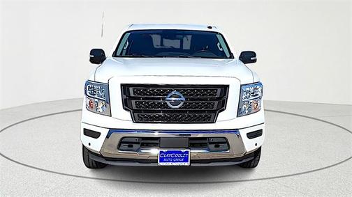 2020 Nissan Titan SV